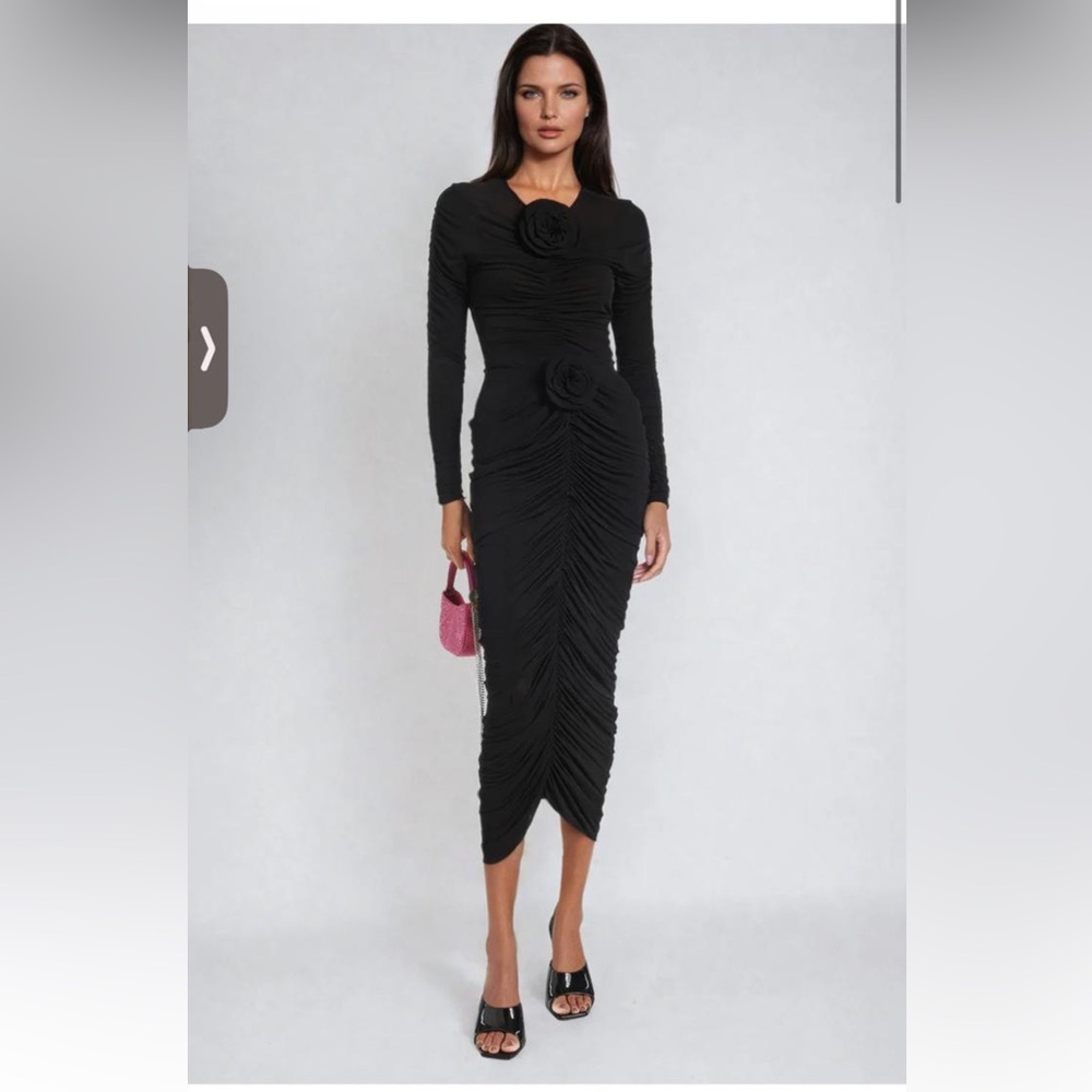 Elegant Black Ruched Midi Dress